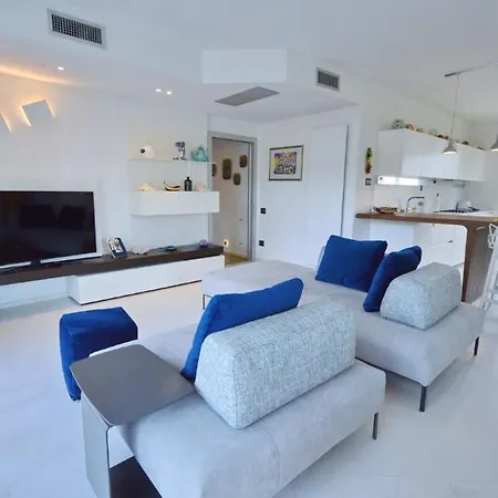 펜션 Attico Smeraldo Dei Marmi *